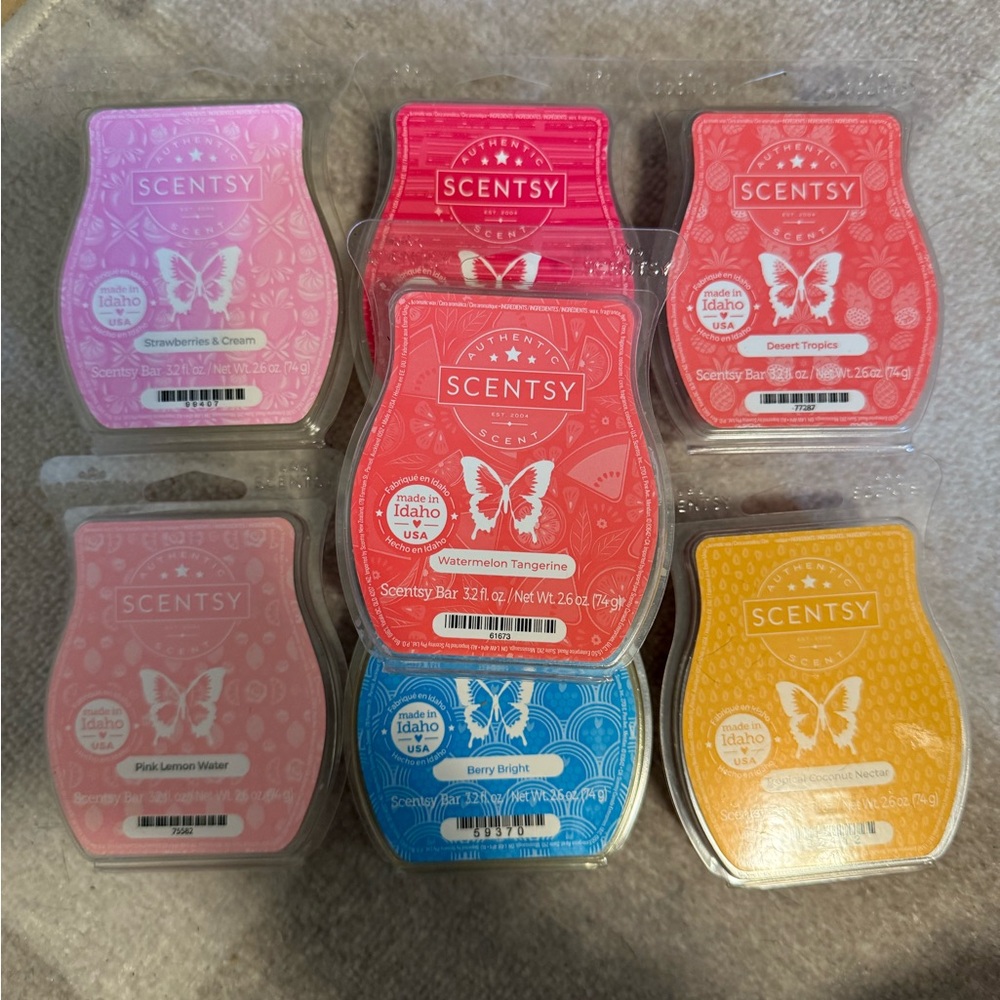 Scentsy Wax Melts Collection - Pink, Red, Yellow, Blue